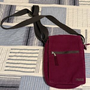 Duluth Trading Co Burgundy Crossbody Bag